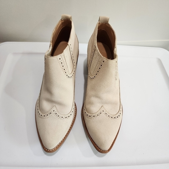 Madewell The Grayson Brogue Chelsea Boot - Picture 1 of 8